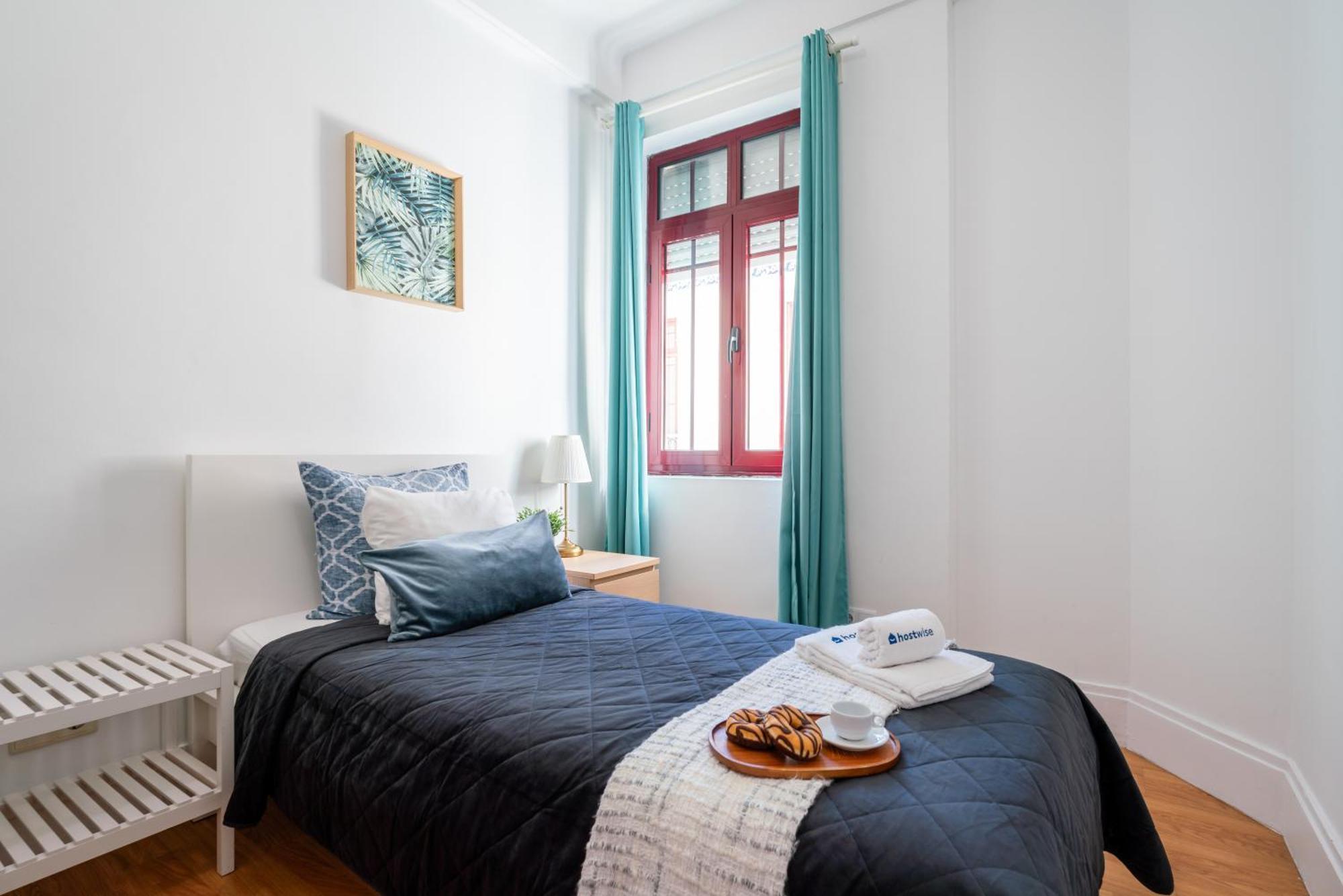 Host Wise - Spacious Comfortable Apartment - Balcony Porto Exteriér fotografie