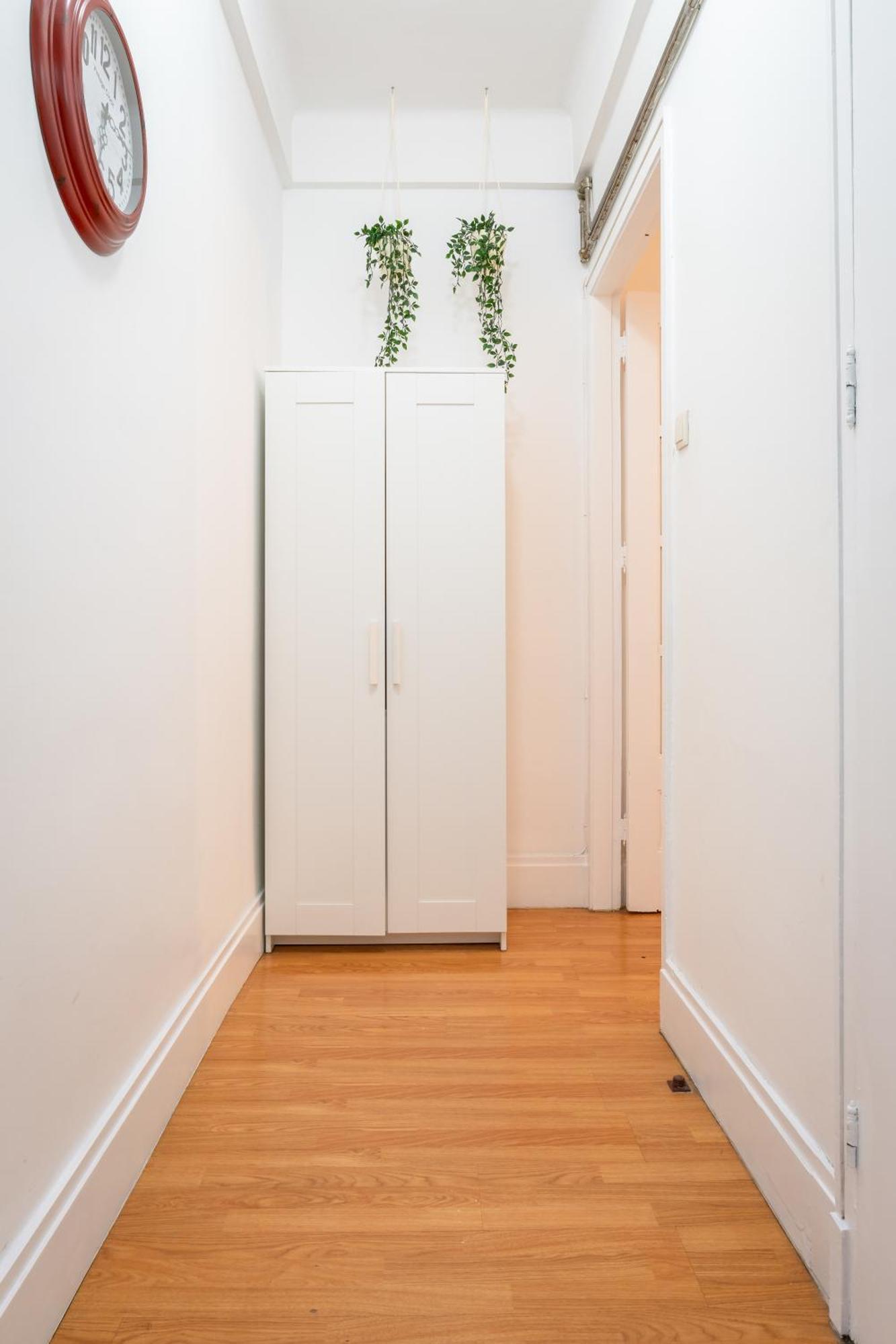 Host Wise - Spacious Comfortable Apartment - Balcony Porto Exteriér fotografie